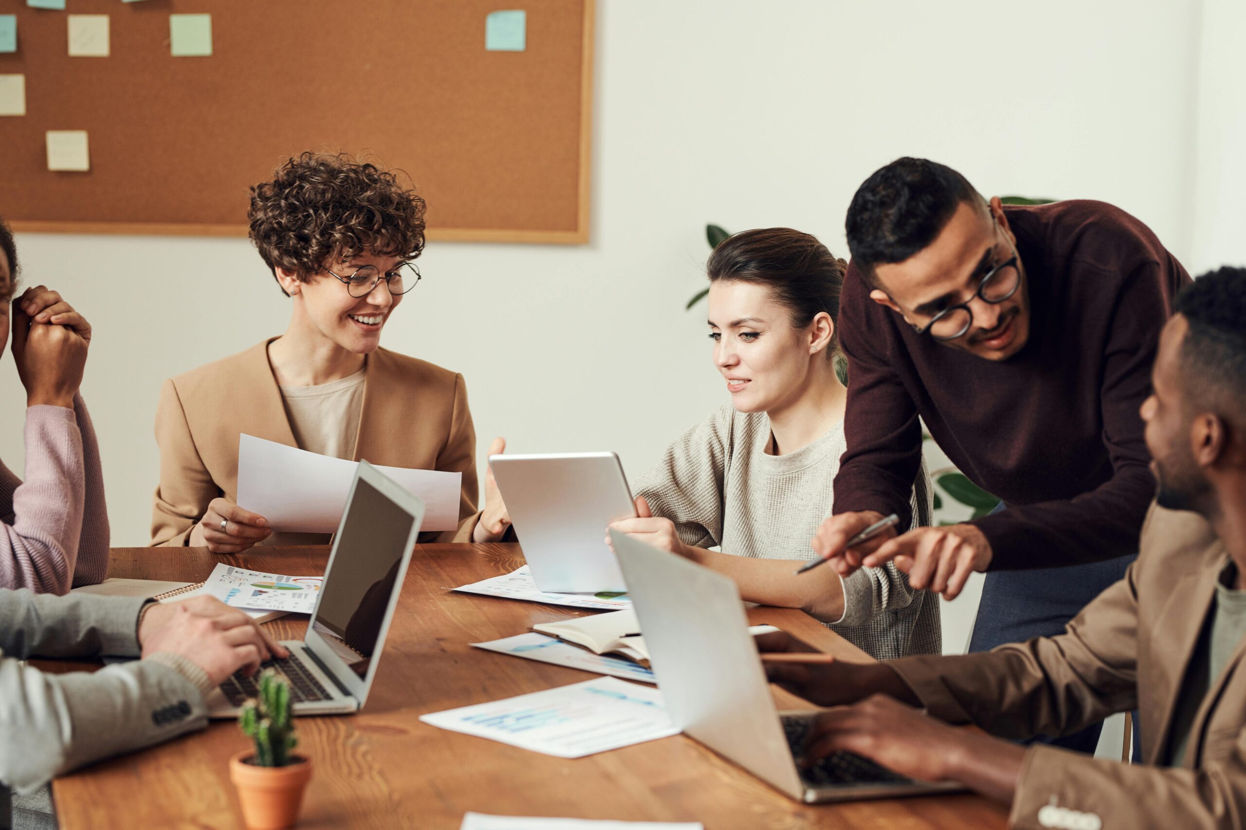💼 How to Answer: “Tell Me About Yourself” in an Interview